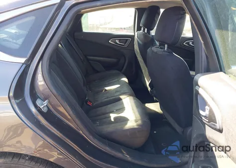 2016 Chrysler 200 Limited z USA, uszkodzony, nr VIN 1C3CCCAB3GN140633